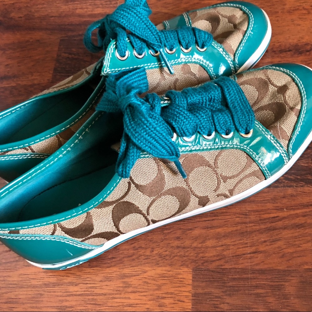 Coach Sneakers size 9